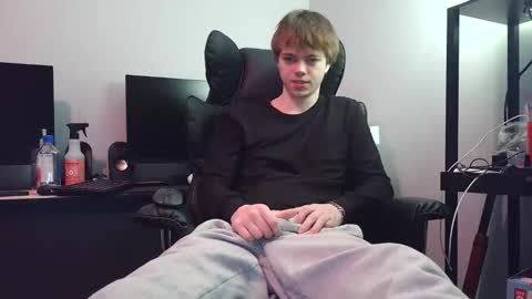 bobby72738 online show from February 7, 2026, 3:54 am