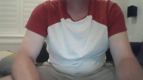 bobby_113 online show from June 28, 2026, 1:00 am