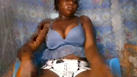 bobby_hottie online show from June 15, 2026, 8:05 am