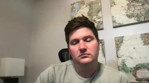 bobbylightfoot3 online show from February 1, 2026, 3:38 am