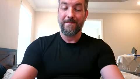 Bobchmw online show from May 5, 2026, 7:22 pm