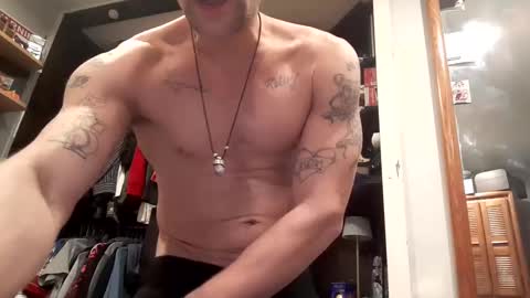 beezy online show from December 31, 2024, 4:04 pm