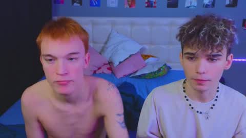ALEXPVT IS OPEN online show from February 9, 2025, 1:22 am