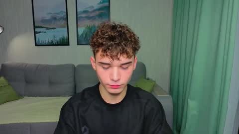 Snapshot of boicute chatting on September 21, 2025, 7:04 pm ALEXPVT IS OPEN online show from September 21, 2025, 7:04 pm