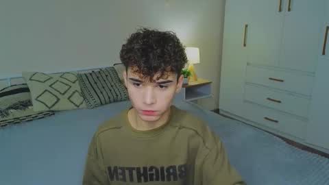 Snapshot of boicute chatting on October 4, 2025, 9:18 am ALEXPVT IS OPEN online show from October 4, 2025, 9:18 am