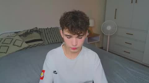 Snapshot of boicute chatting on October 5, 2025, 10:13 am ALEXPVT IS OPEN online show from October 5, 2025, 10:13 am