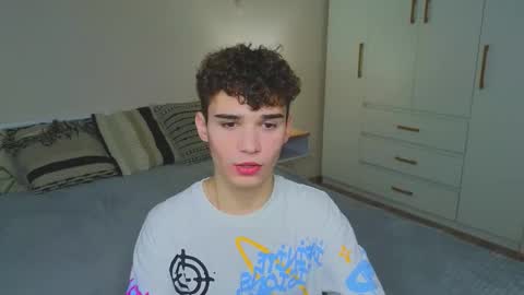 Snapshot of boicute chatting on October 6, 2025, 6:55 am ALEXPVT IS OPEN online show from October 6, 2025, 6:55 am