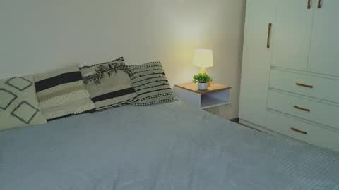 Snapshot of boicute chatting on October 8, 2025, 4:32 am ALEXPVT IS OPEN online show from October 8, 2025, 4:32 am