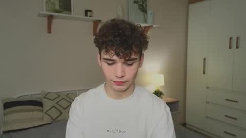 Snapshot of boicute chatting on October 13, 2025, 6:46 am ALEXPVT IS OPEN online show from October 13, 2025, 6:46 am