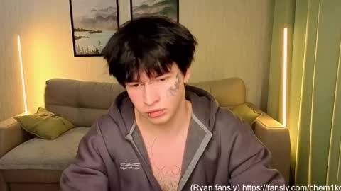 Snapshot of boicute chatting on October 15, 2025, 7:58 pm ALEXPVT IS OPEN online show from October 15, 2025, 7:58 pm