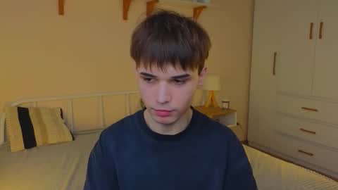 ALEXPVT IS OPEN online show from February 20, 2026, 6:26 am