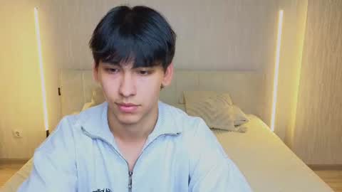 Snapshot of boicute chatting on July 1, 2026, 3:45 pm ALEXPVT IS OPEN online show from July 1, 2026, 3:45 pm
