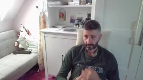 bojanin online show from September 17, 2025, 9:44 am