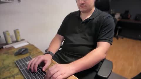 Snapshot of bokusa_ger_dev chatting on February 11, 2026, 4:45 pm Your Slave online show from February 11, 2026, 4:45 pm