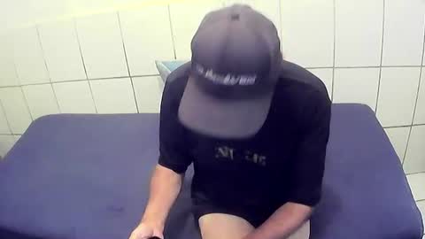 Cesar Augusto Pierdona online show from February 2, 2026, 7:12 pm