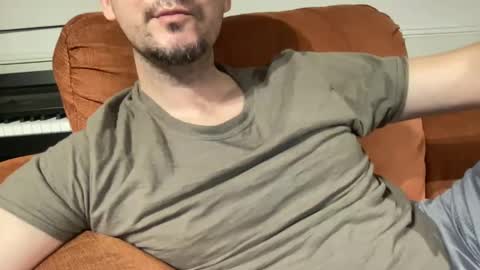 edilsonrd online show from February 4, 2025, 5:21 am