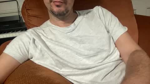 Snapshot of boludopeludo chatting on October 20, 2025, 4:35 am edilsonrd online show from October 20, 2025, 4:35 am