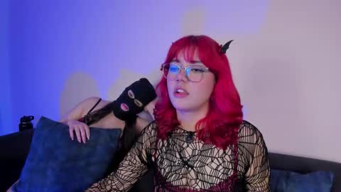 Snapshot of bombon_111 chatting on February 28, 2026, 11:44 am bombon online show from February 28, 2026, 11:44 am