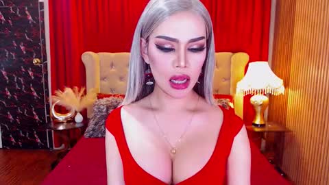 bombshellanita online show from October 31, 2025, 4:13 am