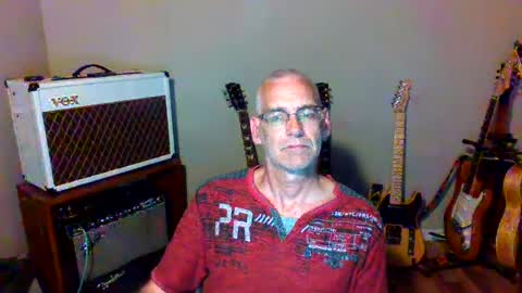 Carl online show from July 14, 2026, 12:57 am