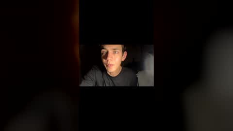 Snapshot of bone215145 chatting on March 31, 2026, 6:03 am bone215145 online show from March 31, 2026, 6:03 am