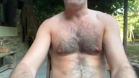 Snapshot of bongobong_5 chatting on July 26, 2026, 5:20 pm bongobong_5 online show from July 26, 2026, 5:20 pm