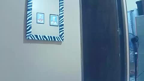 bonita_eloisa online show from September 16, 2025, 1:34 pm