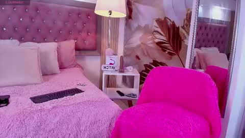 i AM Bonnie  online show from March 17, 2026, 3:33 am