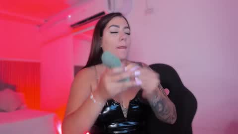 Snapshot of bonnie_an chatting on February 15, 2026, 11:30 am Bonnie online show from February 15, 2026, 11:30 am