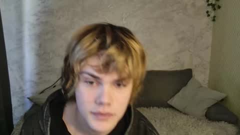 Jessy  Mark online show from March 28, 2026, 5:18 am