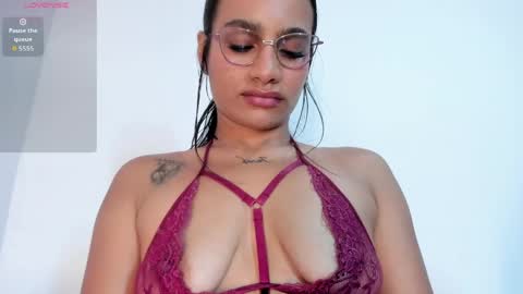 Ana online show from May 13, 2026, 8:16 pm