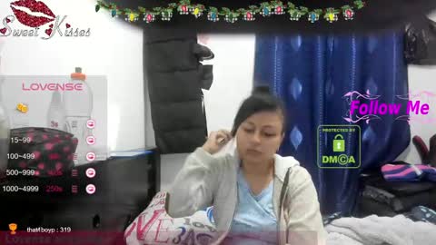 bonnie lam  hello welcome to my room I hope you have fun and you can reach your maximum pleasure here with me online show from January 6, 2025, 3:31 am