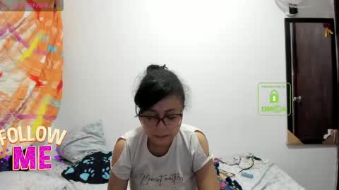 bonnie lam  hello welcome to my room I hope you have fun and you can reach your maximum pleasure here with me online show from May 25, 2026, 3:34 am