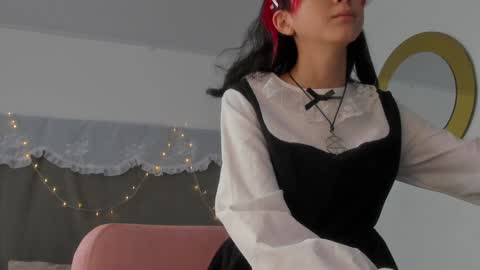   online show from December 3, 2024, 11:44 am