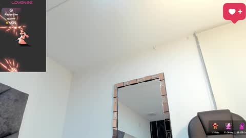   online show from December 21, 2025, 11:34 pm