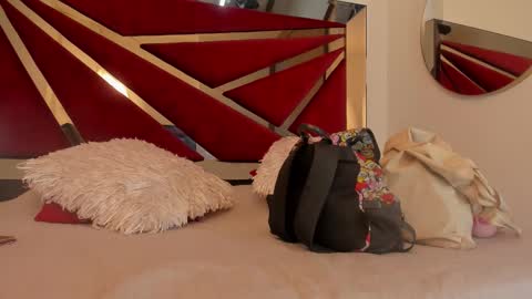   online show from January 14, 2026, 12:05 am