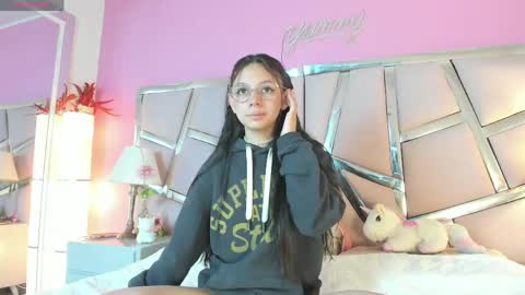 Snapshot of bonniepark_ chatting on April 14, 2026, 1:06 pm Bonnie online show from April 14, 2026, 1:06 pm