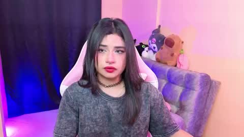 Karen online show from December 18, 2025, 4:40 am