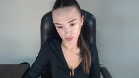 Snapshot of bonniexxx_ chatting on October 13, 2025, 7:30 am Bonnie online show from October 13, 2025, 7:30 am