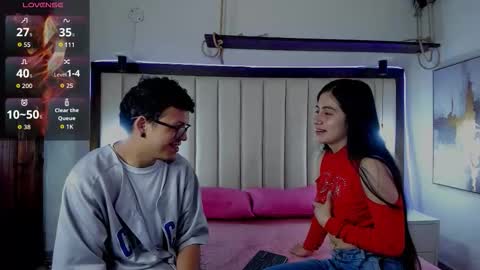 bonny_bonss online show from October 10, 2025, 7:46 pm