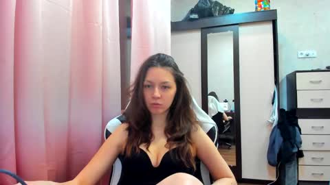 Bonny Kimberly online show from January 13, 2025, 6:27 pm