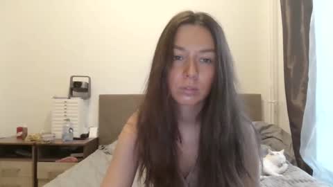 Bonny Kimberly online show from November 30, 2025, 7:45 am