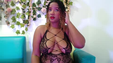 Snapshot of bonnydopson chatting on December 3, 2024, 8:17 pm Bonny Dopson online show from December 3, 2024, 8:17 pm