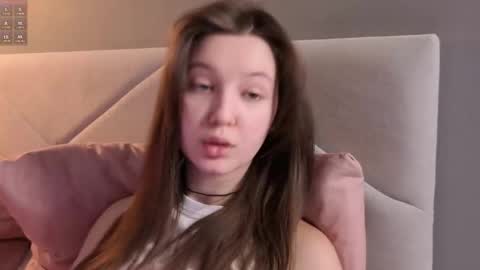 Snapshot of bonnyflower chatting on September 30, 2025, 2:22 pm Eva online show from September 30, 2025, 2:22 pm