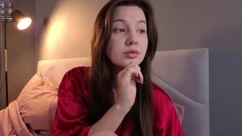 Snapshot of bonnyflower chatting on November 1, 2025, 3:47 pm Eva online show from November 1, 2025, 3:47 pm