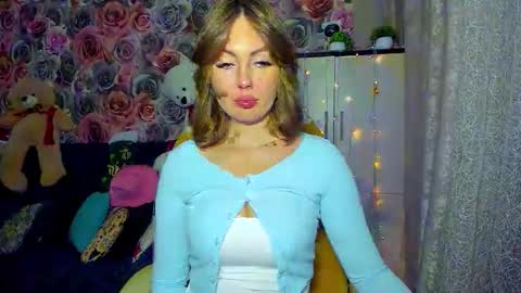 Mira online show from December 28, 2024, 7:11 pm