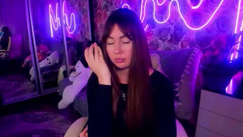 Snapshot of bonybenessy chatting on October 16, 2025, 9:05 pm Mira online show from October 16, 2025, 9:05 pm