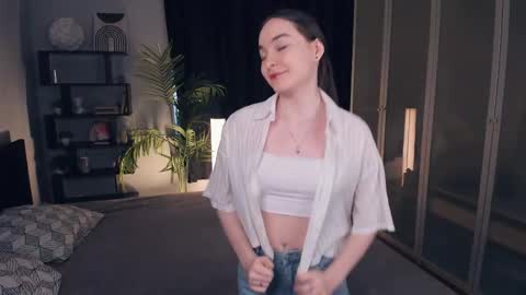 Snapshot of bonymagicgrl_ chatting on January 8, 2026, 10:06 am bonymagicgrl online show from January 8, 2026, 10:06 am