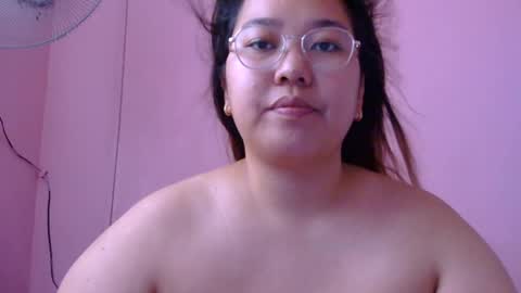 MommyMarie-Singlemom of 2. online show from July 13, 2026, 5:21 am