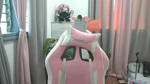 boobsypinay_zhein online show from March 29, 2026, 12:43 am